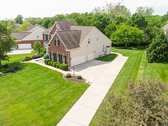 4th image of 7340 Maple Leaf Ct
