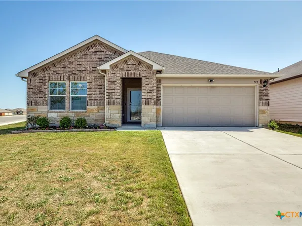 772 Armadillo Dr, Seguin, TX 78155