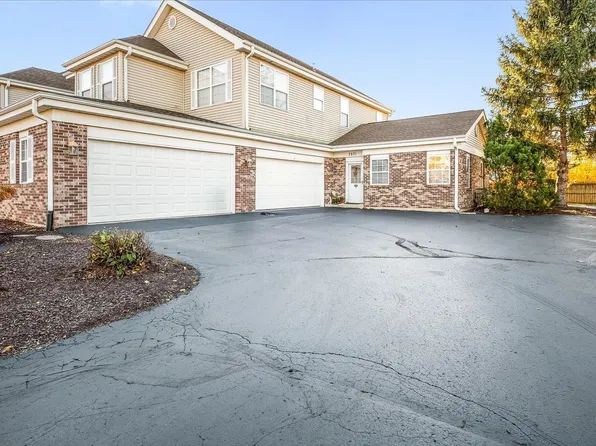 7571 Magnolia Trl, Cherry Valley, IL 61016