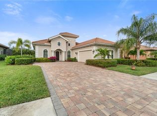 15847 Secoya Reserve Cir, Naples, FL 34110