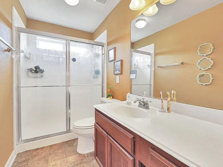 692 Casual Ln — Photo 12