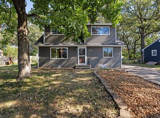 5434 Jackson Dr, Mounds View, MN 55112