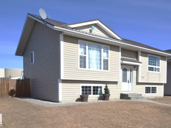 3715 42nd Ave, Bonnyville, AB T9N 2J8