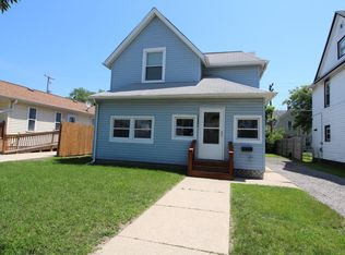 1335 Bluff Ave, Racine, WI 53403