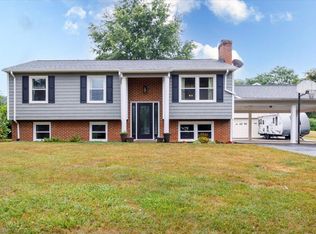 175 Southwest Ave, Buchanan, VA 24066