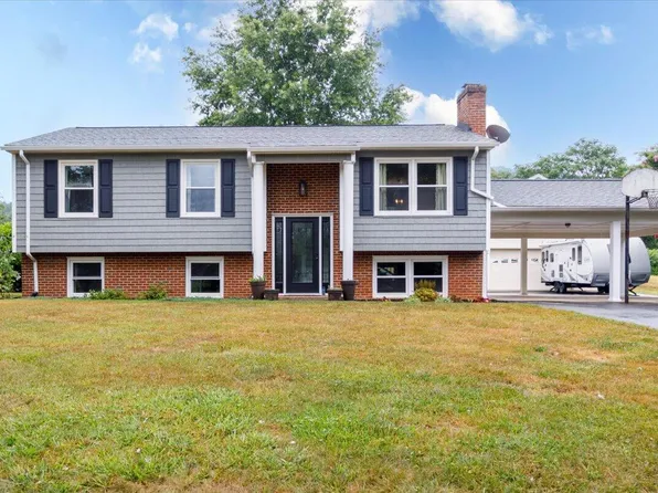 175 Southwest Ave, Buchanan, VA 24066