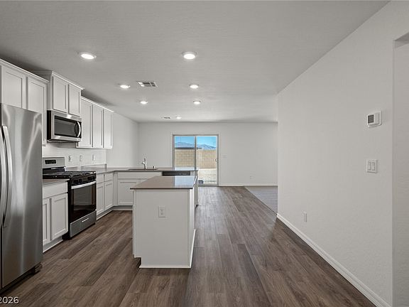 4th image of 6722 Magnolia River Ave
