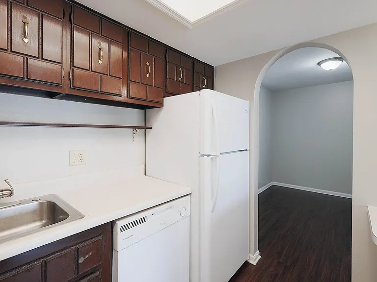 The Jefferson Apartments — Photo 170