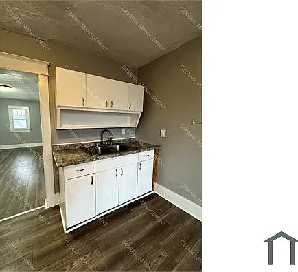 1635 Holmes St #2 — Photo 9