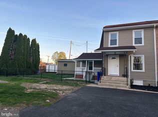 928 E Maple St, York, PA 17403