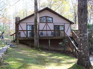 302 Hyatt Dr, Salem, SC 29676
