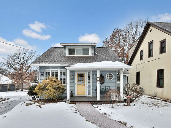 2nd image of 87 Quail St
