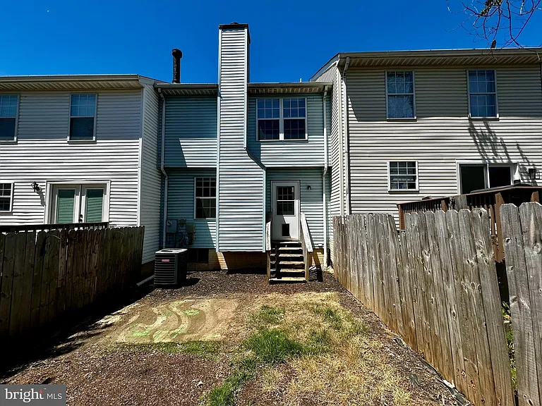 404 Cabin Ct — Photo 50