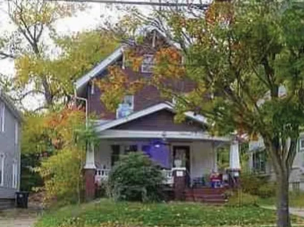 156 Aqueduct St, Akron, OH 44303