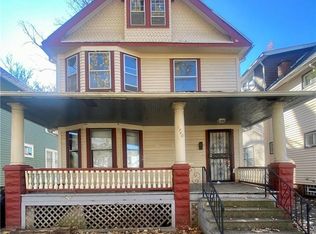 1760 Wickford Rd, Cleveland, OH 44112