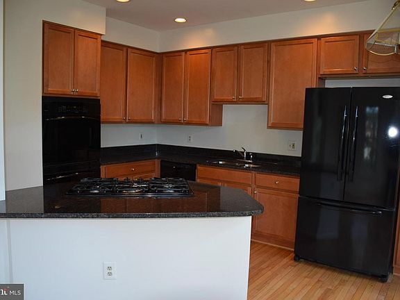 5th image of 2257 Journet Dr