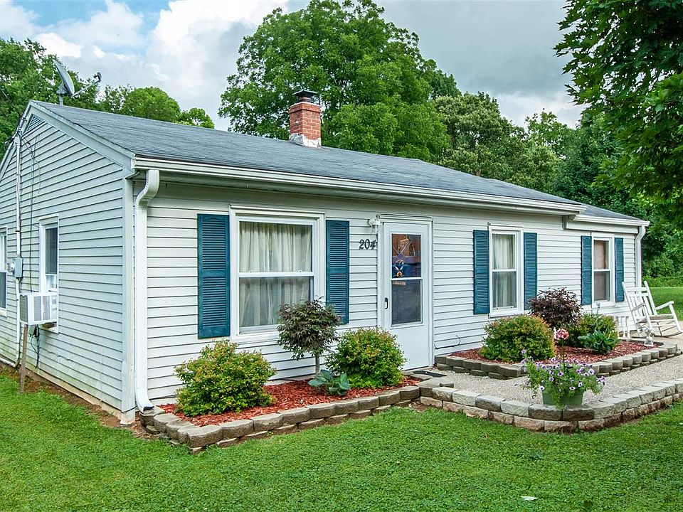 1st image of 204 McFarland Ave