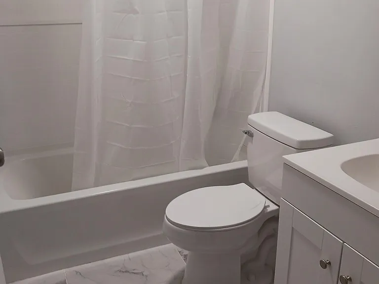 216 Charlotte Ave — Photo 6