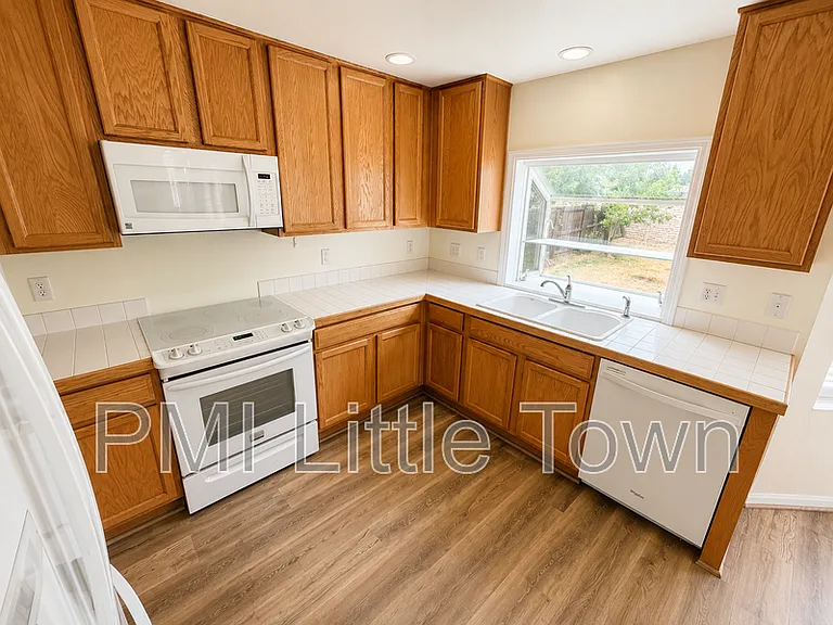 5183 Creek Way — Photo 14