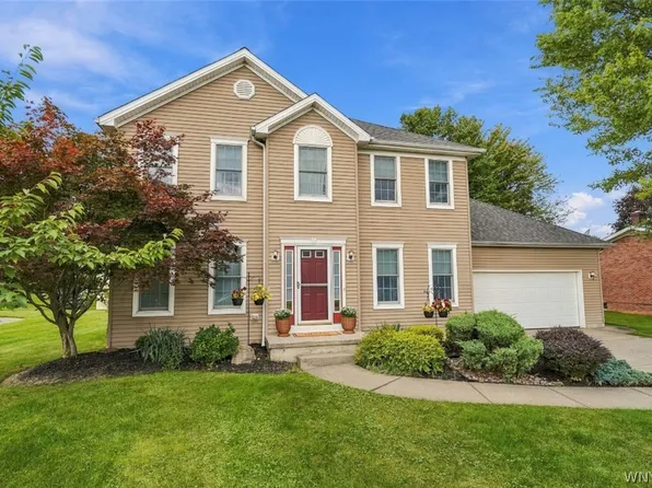 44 E Home Rd, Bowmansville, NY 14026