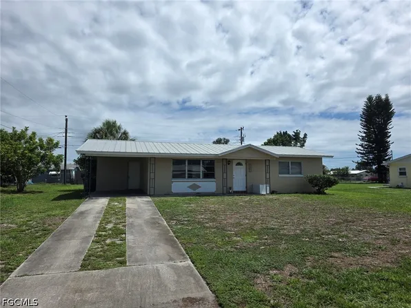 1507 Markdale St E, Lehigh Acres, FL 33936