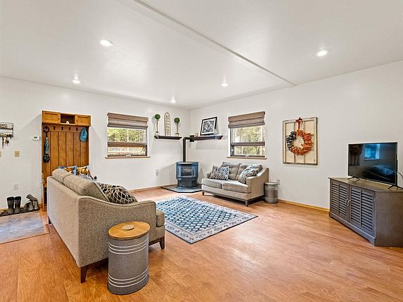 5th image of 5836 Tenderfoot Ct
