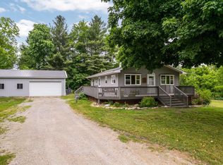 10950 Lyns Ct, Williamsburg, MI 49690