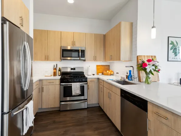 1509 N Western Ave #404, Chicago, IL 60622