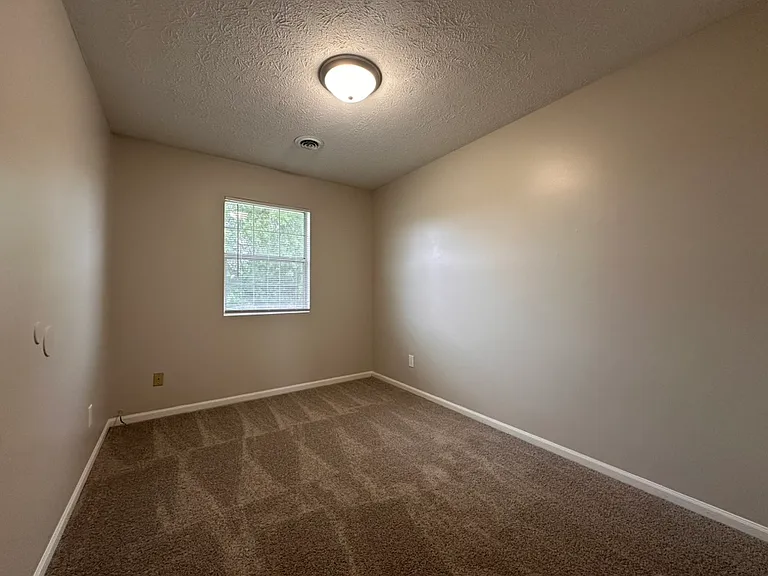 2 bedroom - 1 bath in phase 2 - carpet
