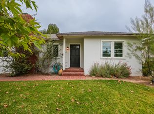 1215 Meadowbrook Rd, Altadena, CA 91001
