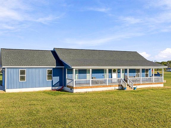 4th image of 3308 B County Rd #180