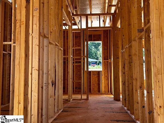 4th image of 108 Halowell Ln