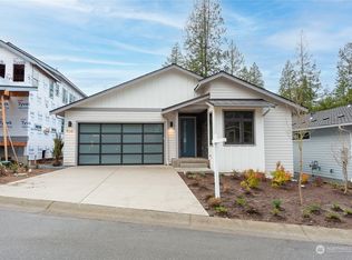 9081 Sea Mist Ln, Blaine, WA
