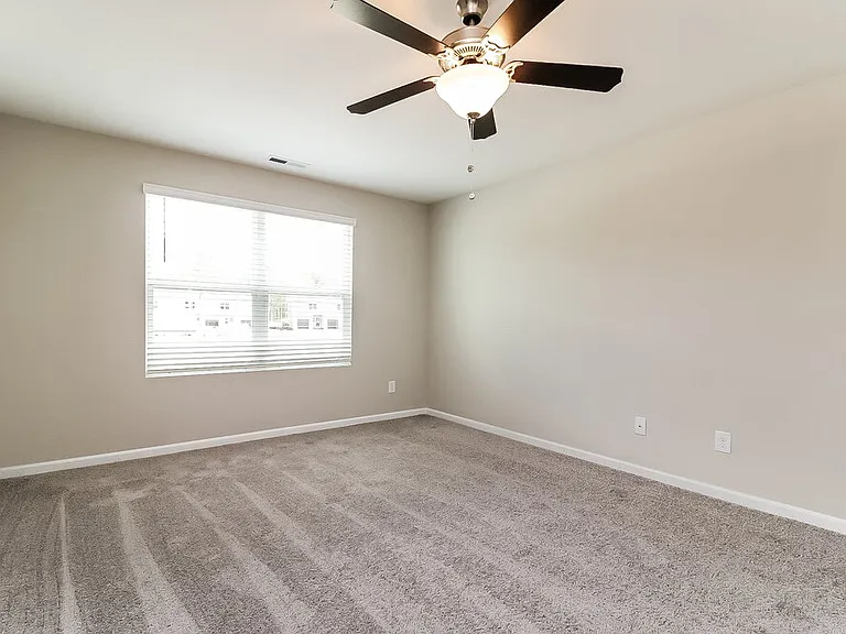 622 Wendell Falls Pkwy — Photo 17