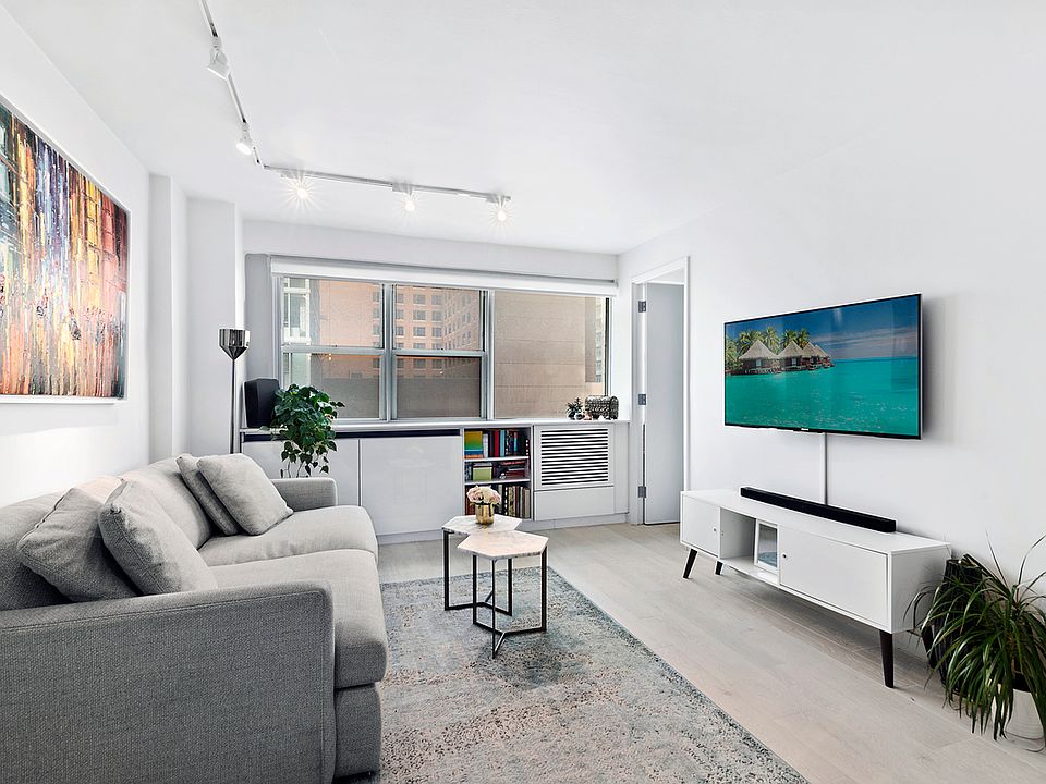 1st image of 111 3rd Ave APT 5A