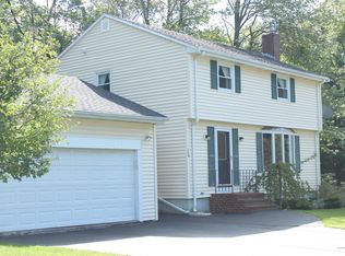 26 Candlewyck Ter, Portland, ME 04102