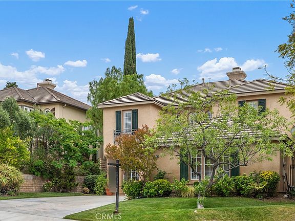 3rd image of 25730 Hawthorne Pl