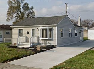 26115 Groveland St, Madison Heights, MI 48071