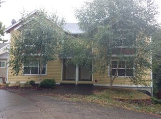 303 27th Ave S, Seattle, WA 98144