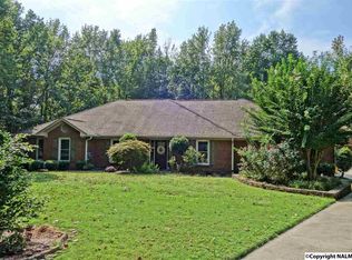 200 Crossrail Cir, Harvest, AL 35749