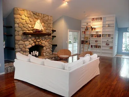 32 Jonathan Dr — Photo 9