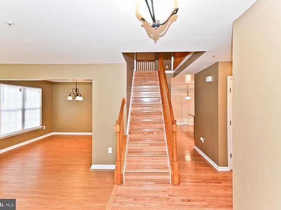 5th image of 3609 Cara Dr