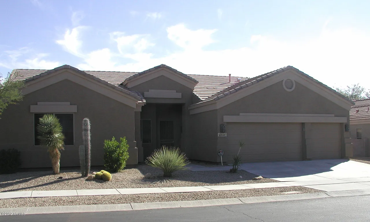 3 bed, 2.0 bath, 2003 sqft, $3,275 — Photo 1
