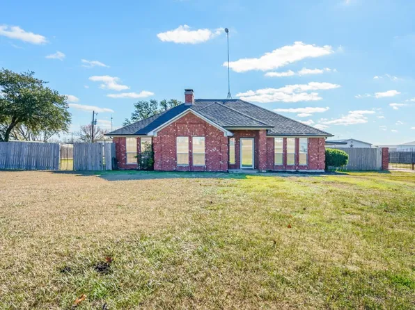 197 Dower Rd, Terrell, TX 75160
