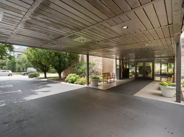 4200 W End Ave APT 403, Nashville, TN 37205