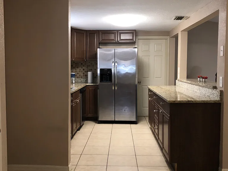 941 Lakeview Rd #2 — Photo 15