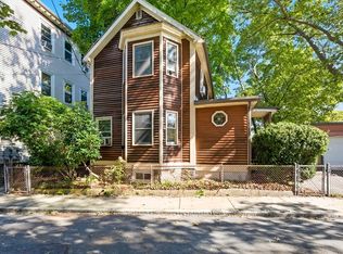 44 Newbern St, Jamaica Plain, MA 02130