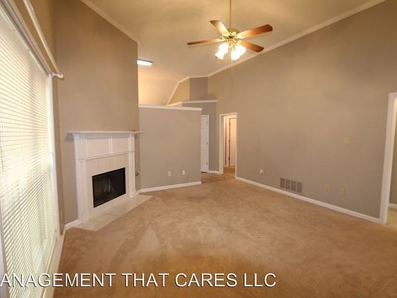 3rd image of 592 W Ashley Glen Cir