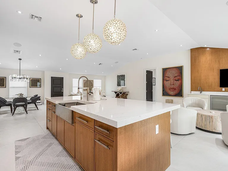 11863 Lake Shore Pl — Photo 19