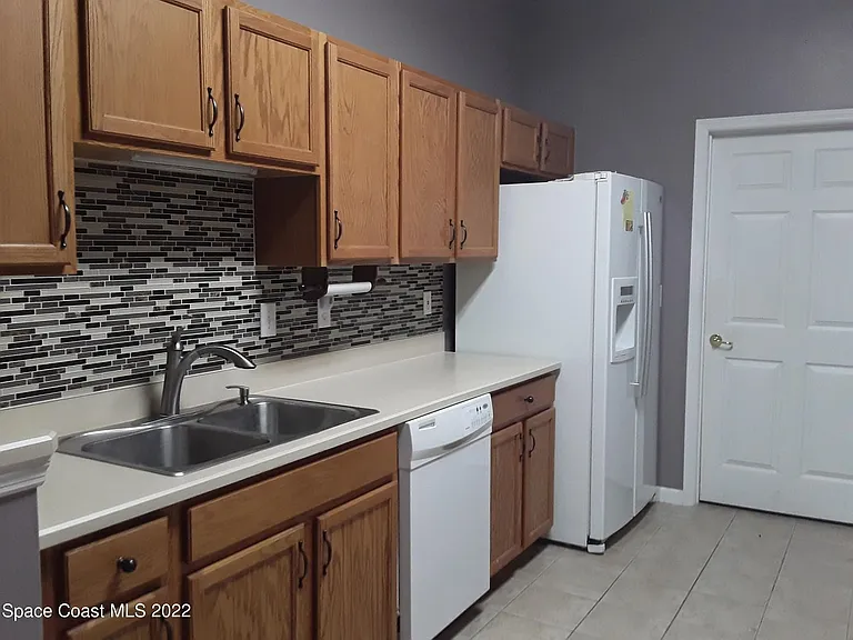 4106 Meander Pl #104 — Photo 10